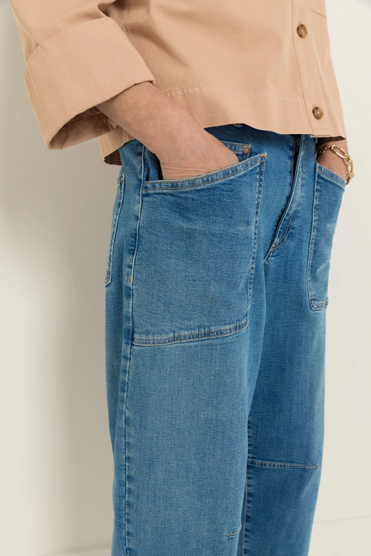 Barrel fit jeans