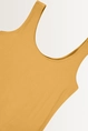 Basis stretch top