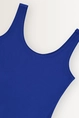 Basis stretch top