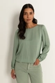 Bloezende satijnen blouse