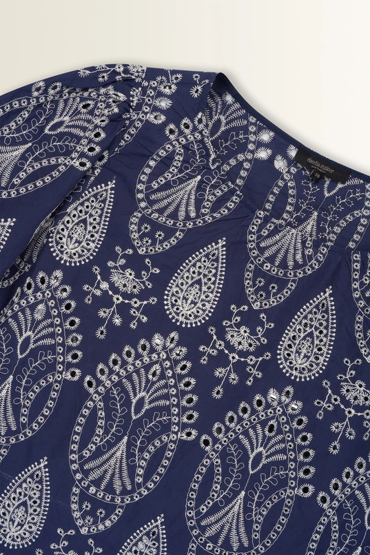 Blouse in broderie anglaise