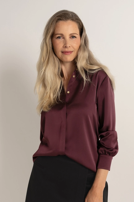 Blouse in soepele satijnkwaliteit