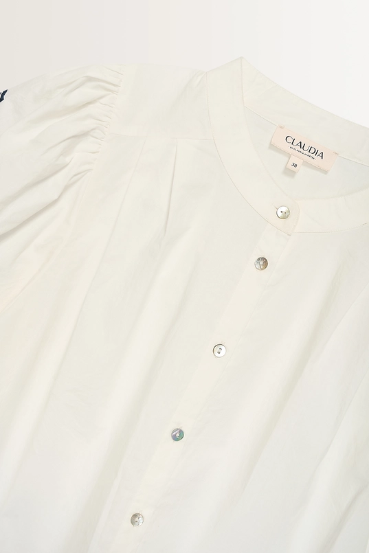 Blouse met geborduurde mouwen