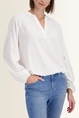 Blouse met verfijnd borduurwerk OUI