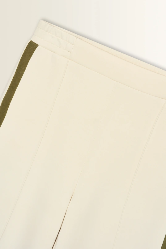 Broek met contraststrepen