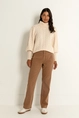 Broek met siergespen