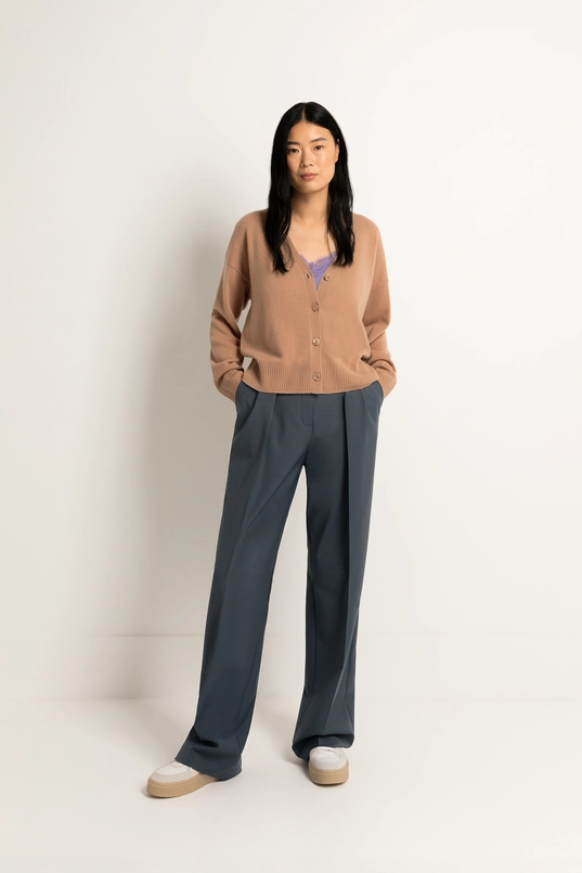 Cashmere vest
