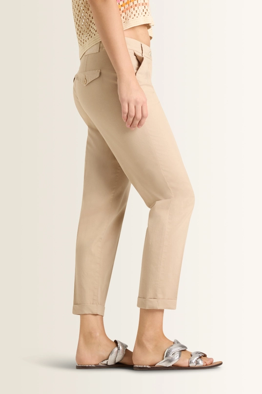 Chino broek met omslag Karina Cambio