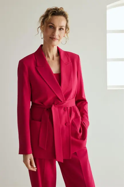 Coolwool blazer met strikceintuur
