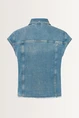 Denim gilet met rafelige zoom