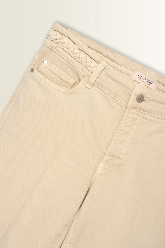 Flared jeans met gevlochten tailleaccent