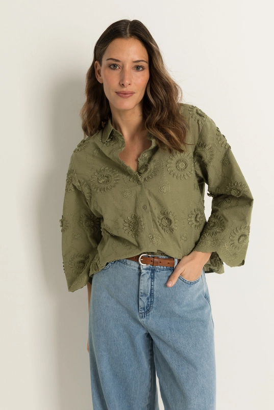 Geborduurde blouse met bloemmotief
