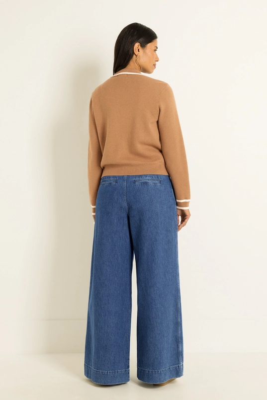 Gebreid vest met contrasterende bies