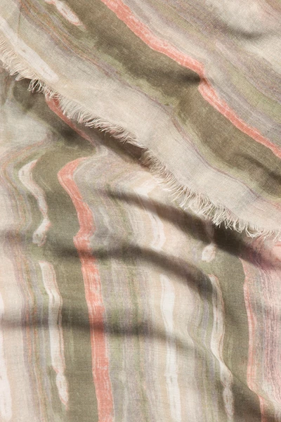 Gedessineerde shawl