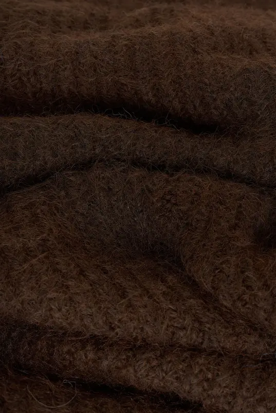 Grofgebreide shawl van wolmix