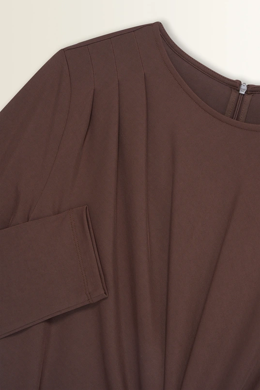 Jersey jurk met brochedetail