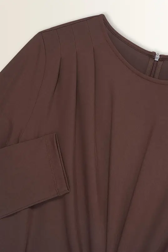 Jersey jurk met brochedetail