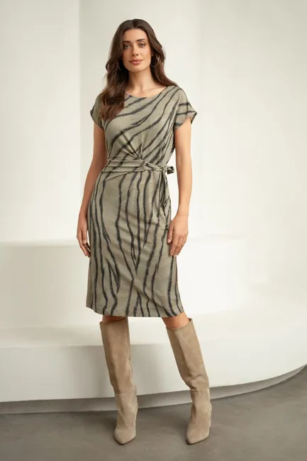 Jurk met zebraprint en strikceintuur