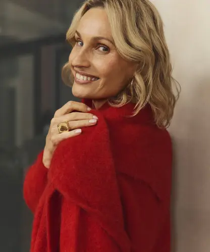 KNITWEAR