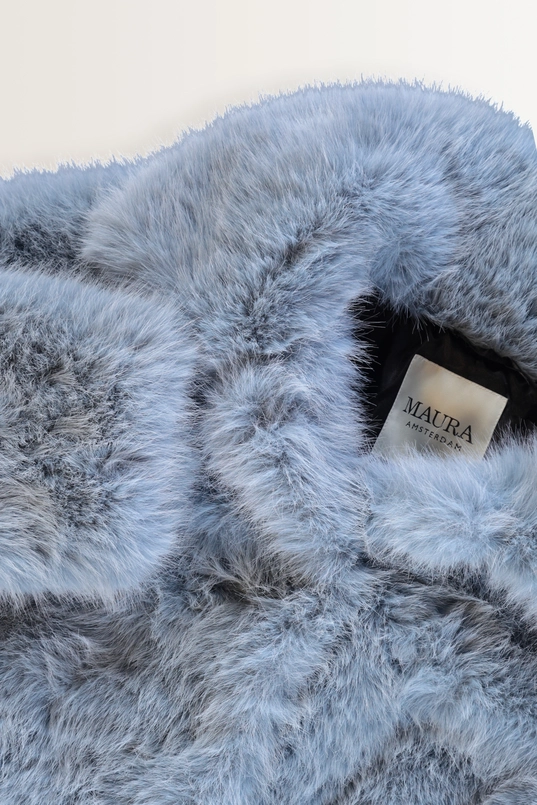 Korte jas van zachte faux fur MAURA