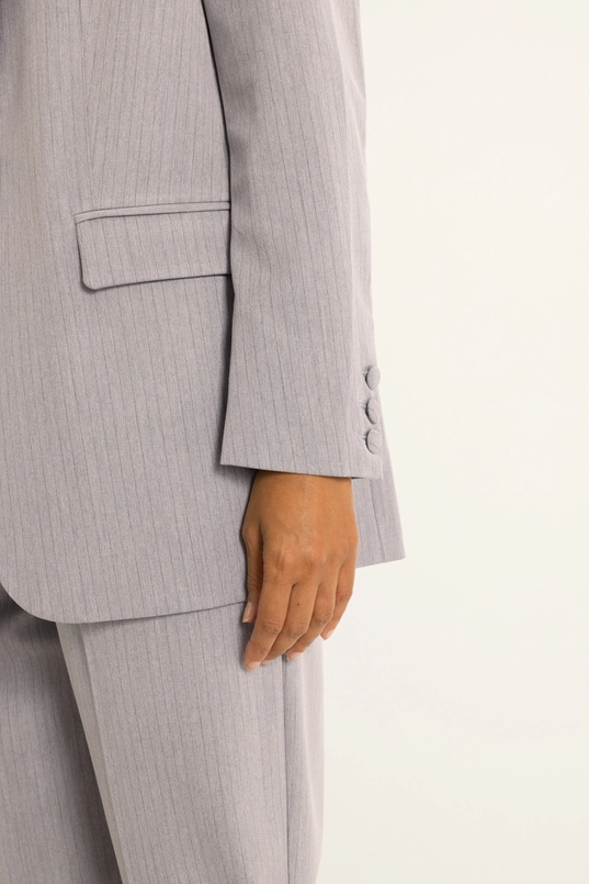 Lange blazer met krijtstreep