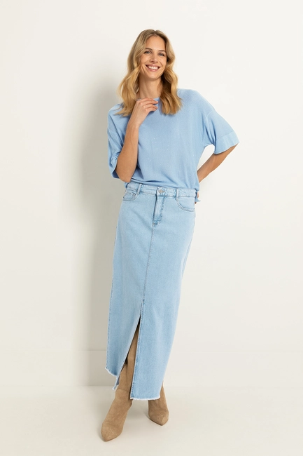 Lange denimrok rafelzoom