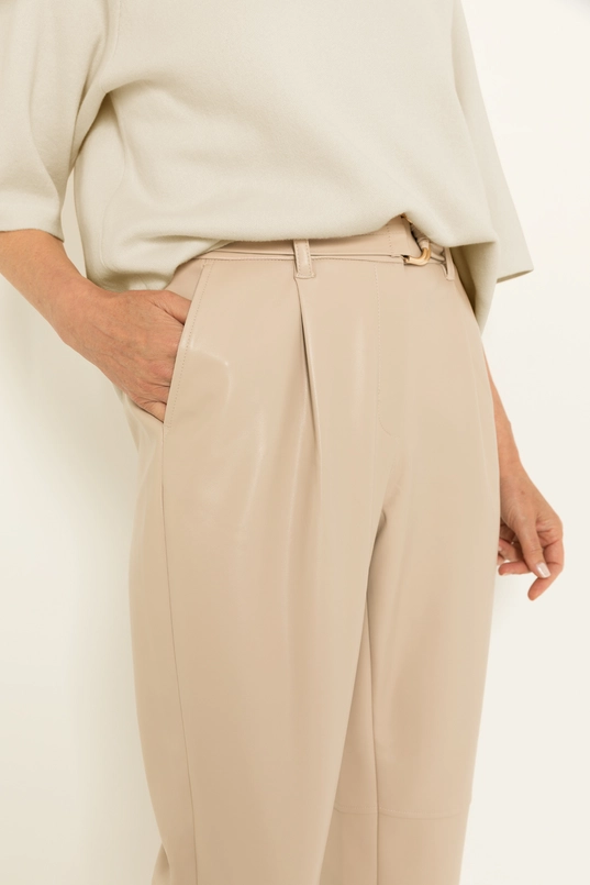 Leerlook broek met ceintuur
