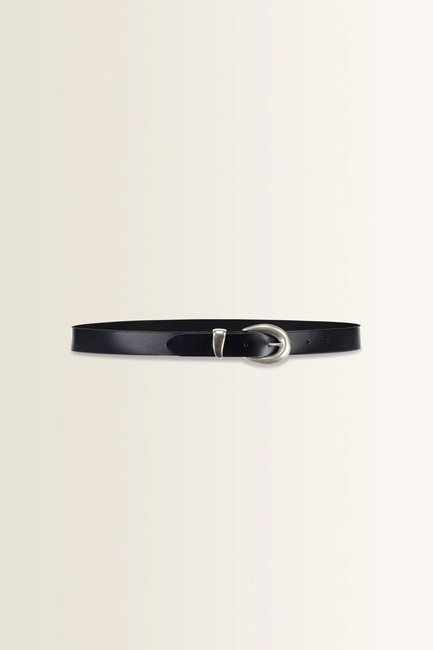 Leren riem met ovale gesp