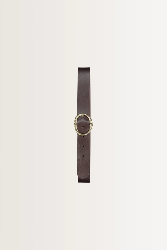 Leren riem met ovale gesp