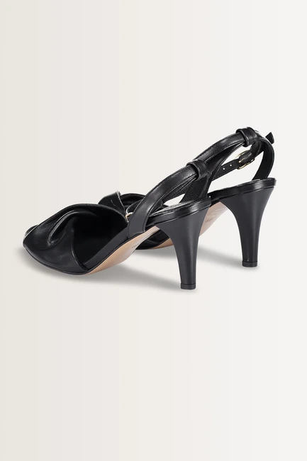 Leren sandalen met hak