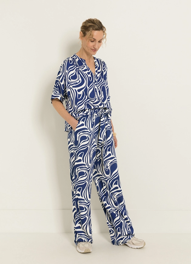 LOOK - 002