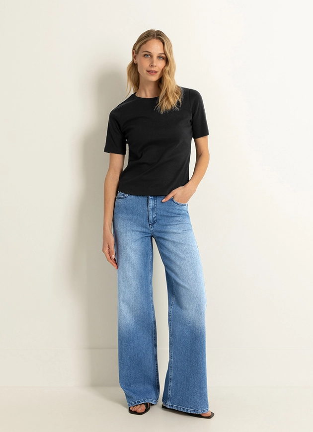 LOOK - 010