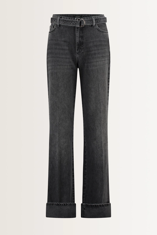 Losvallende jeans met denim riem
