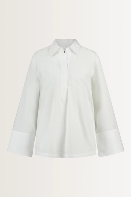 Losvallende poplin blouse polokraag