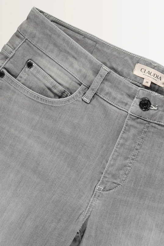 Low rise flared jeans