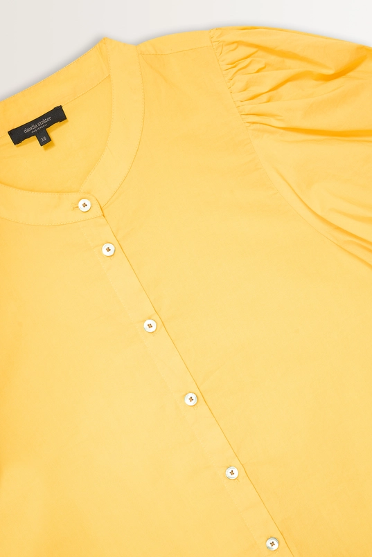 Luchtige blouse met volumemouwen
