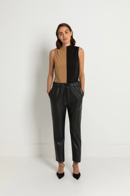 Mouwloze 2-tone top