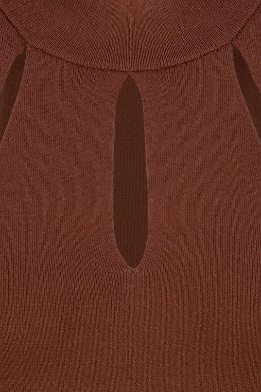 Mouwloze cut-out trui