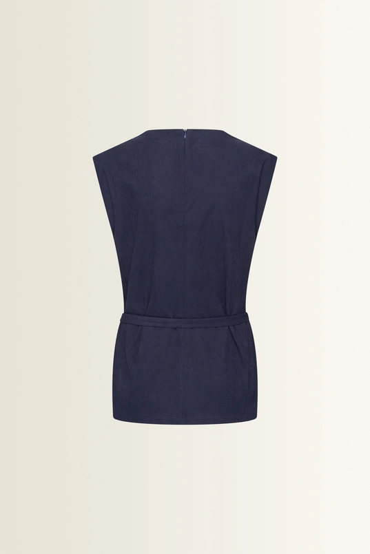 Mouwloze suedine top met ceintuur