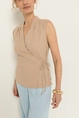 Mouwloze wrap blouse