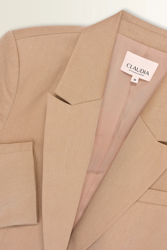 Oversized boyfriend blazer