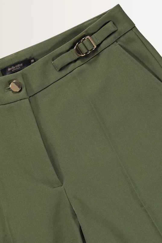 Pantalon met gespdetails