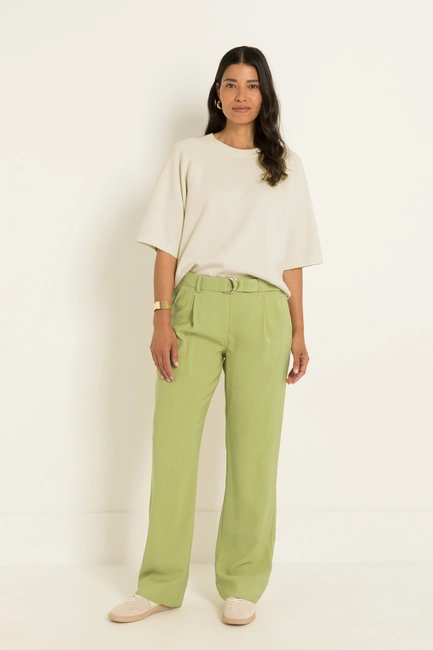 Pantalon met goudkleurige buckle
