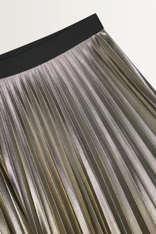 Plissérok met metallic glans