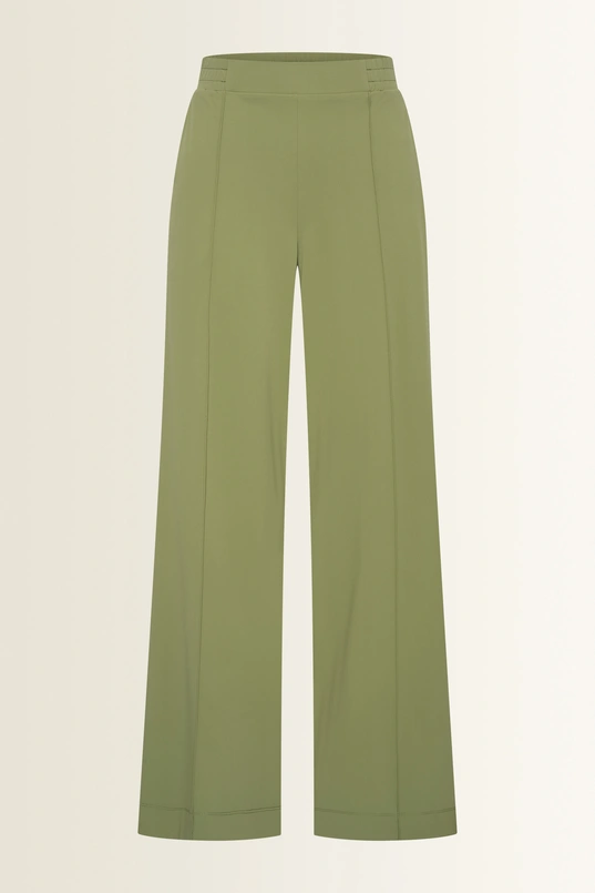 Pull-on travel pantalon