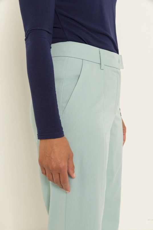 Rechte pantalon met zijsplitten