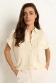 Rechtvallende blouse met knoopsluiting