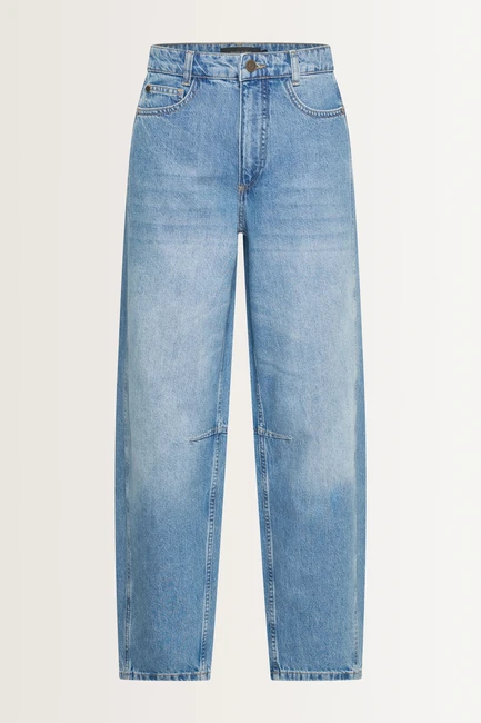 Relaxed fit barrel leg jeans