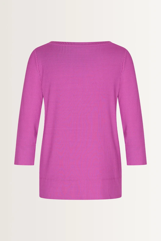 Ribgebreide top met splitdetails