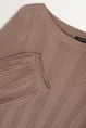 Ribgebreide trui met metallic glans